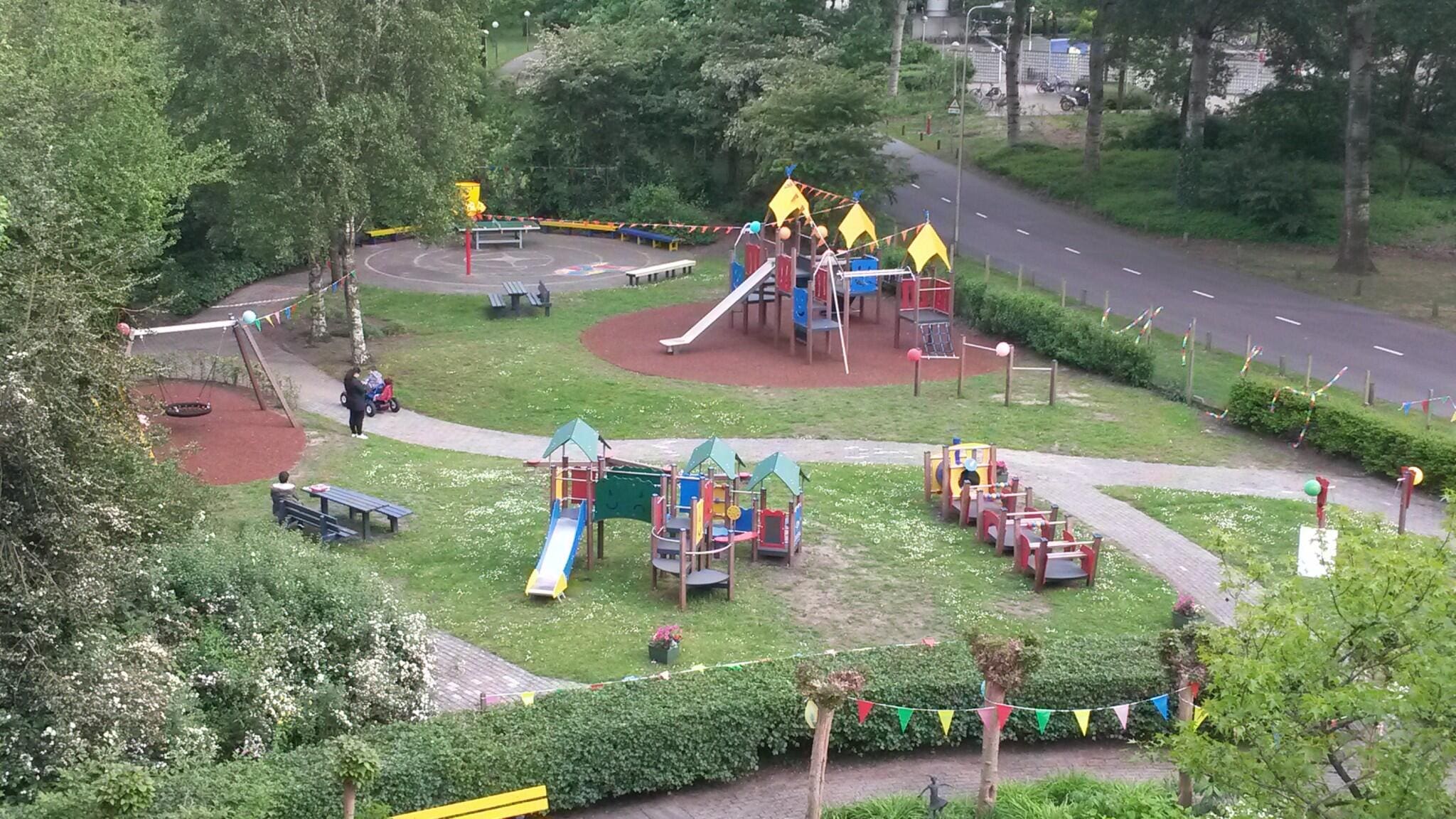 Inrichting inclusieve speelplek Ronald McDonaldhuis