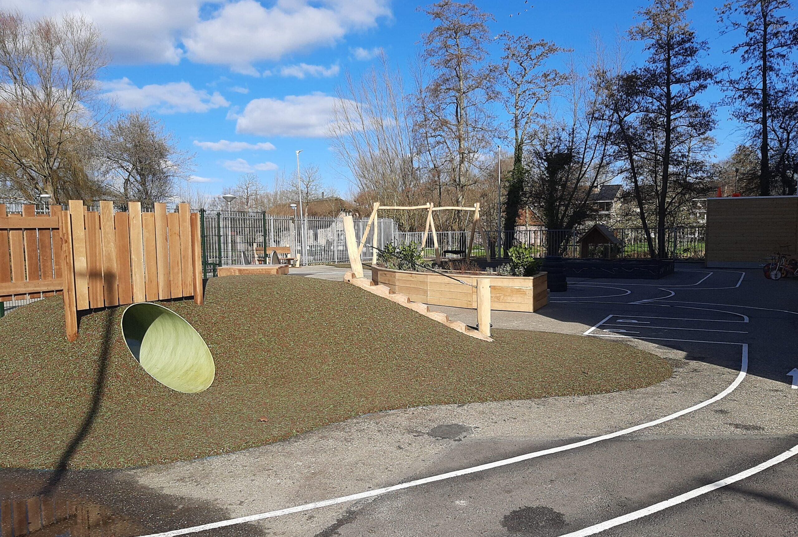 Nieuw schoolplein voor speciaal onderwijs de Startbaan in Gouda
