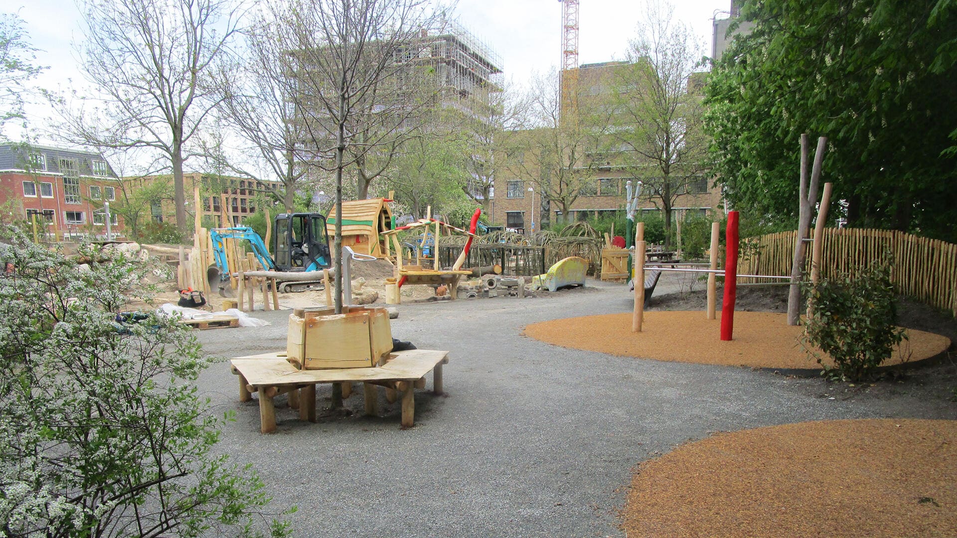 Avontuur voor iedereen in natuurspeeltuin De Doorbraak