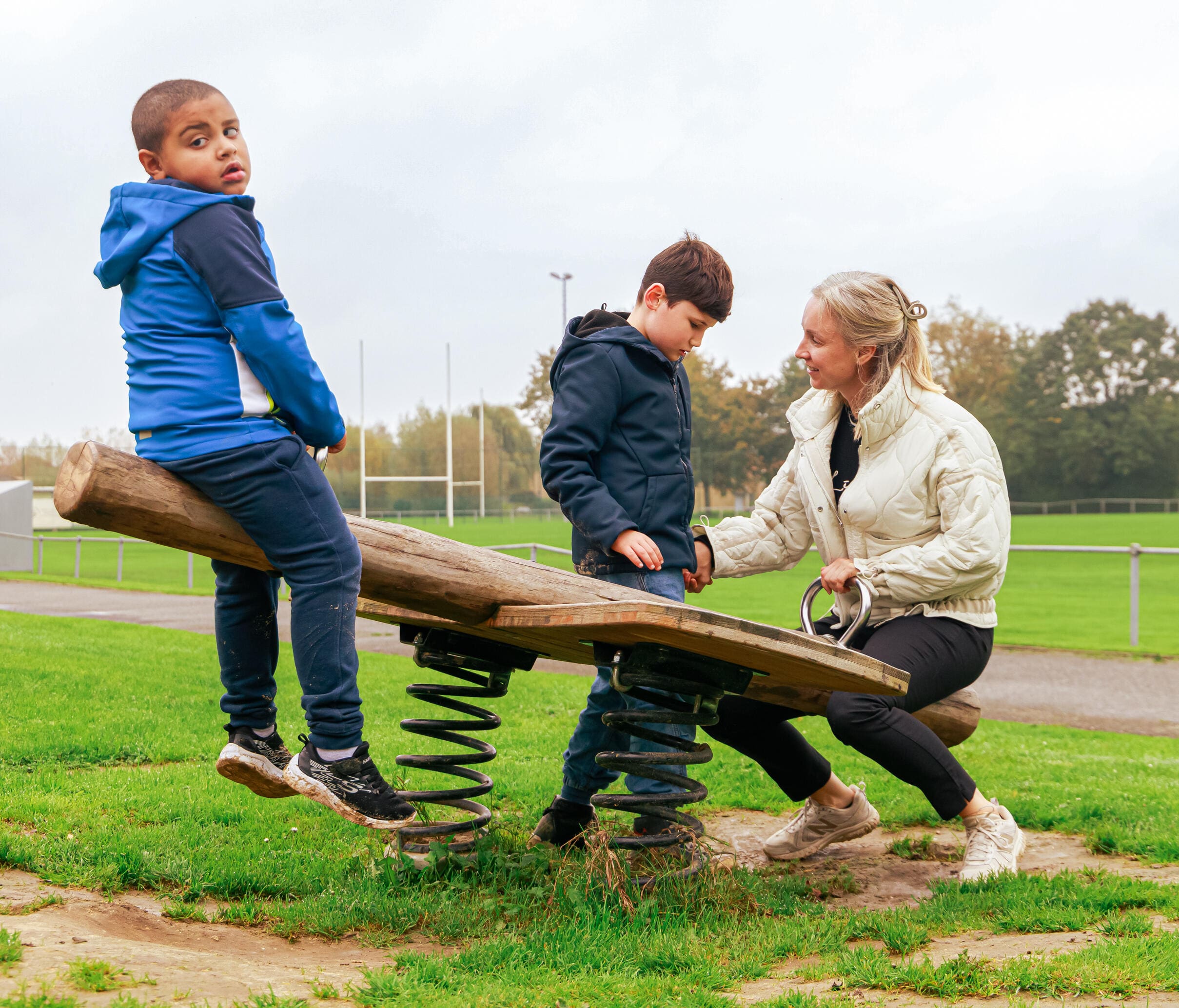 Vernieuwde inclusieve speelplek bij sportcentrum Weimeersen in Rollegem
