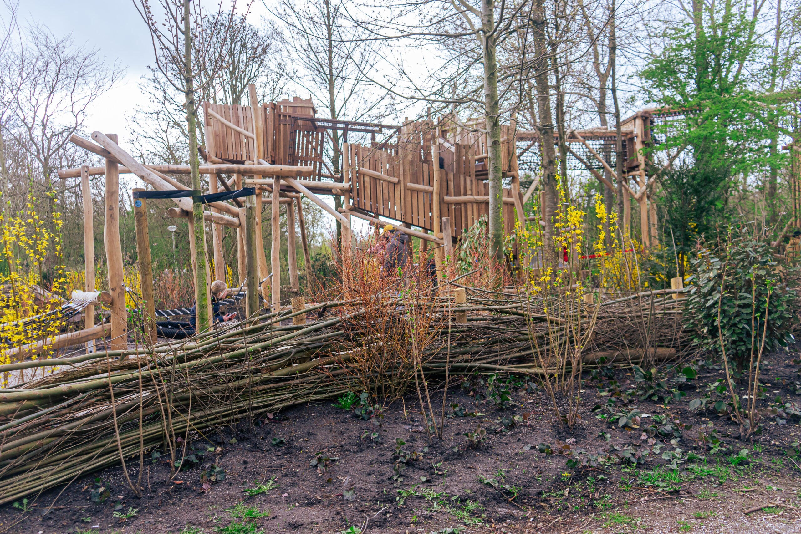 Nieuw klauterpad in het Vondelpark, Amsterdam