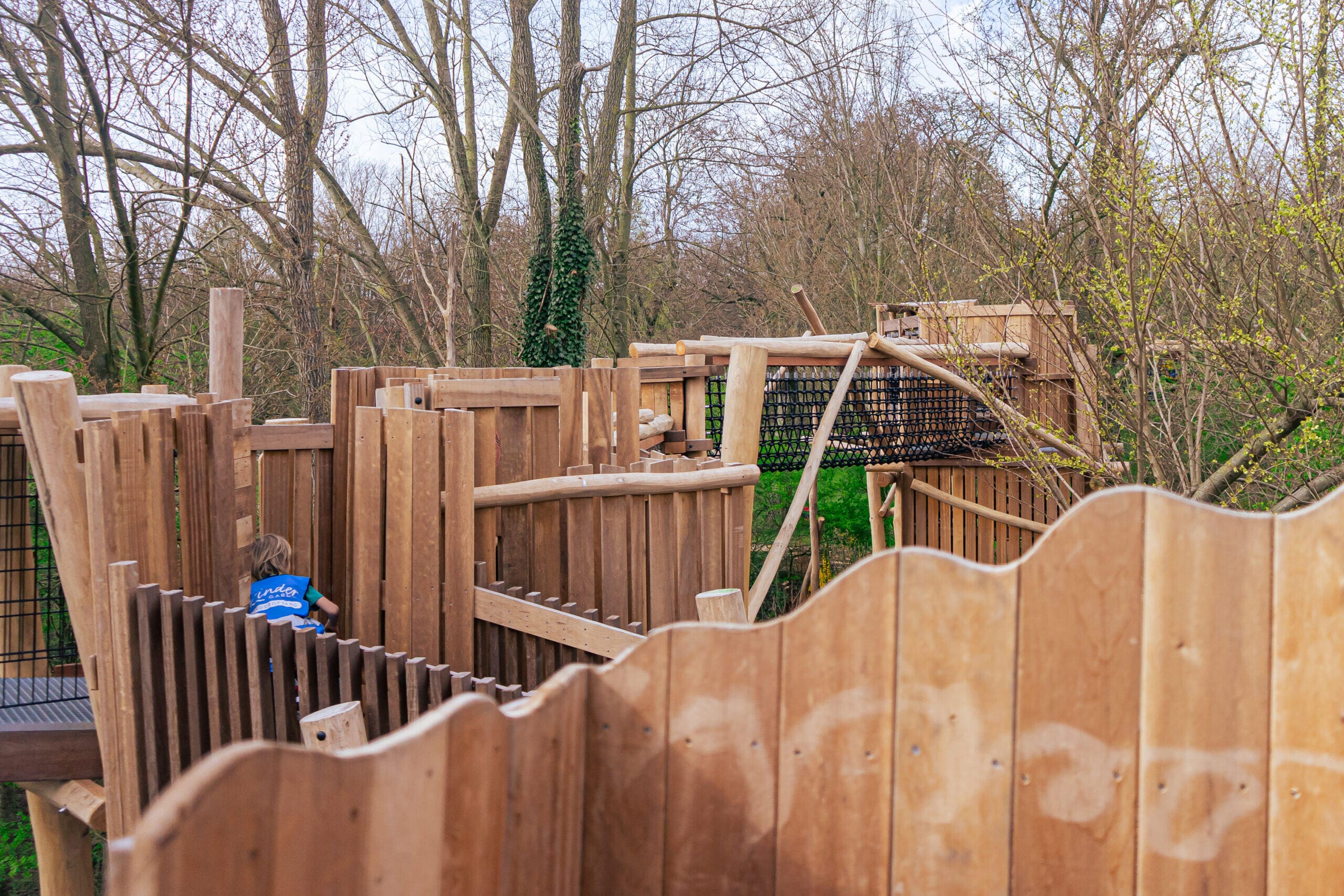 Nieuw klauterpad in het Vondelpark, Amsterdam