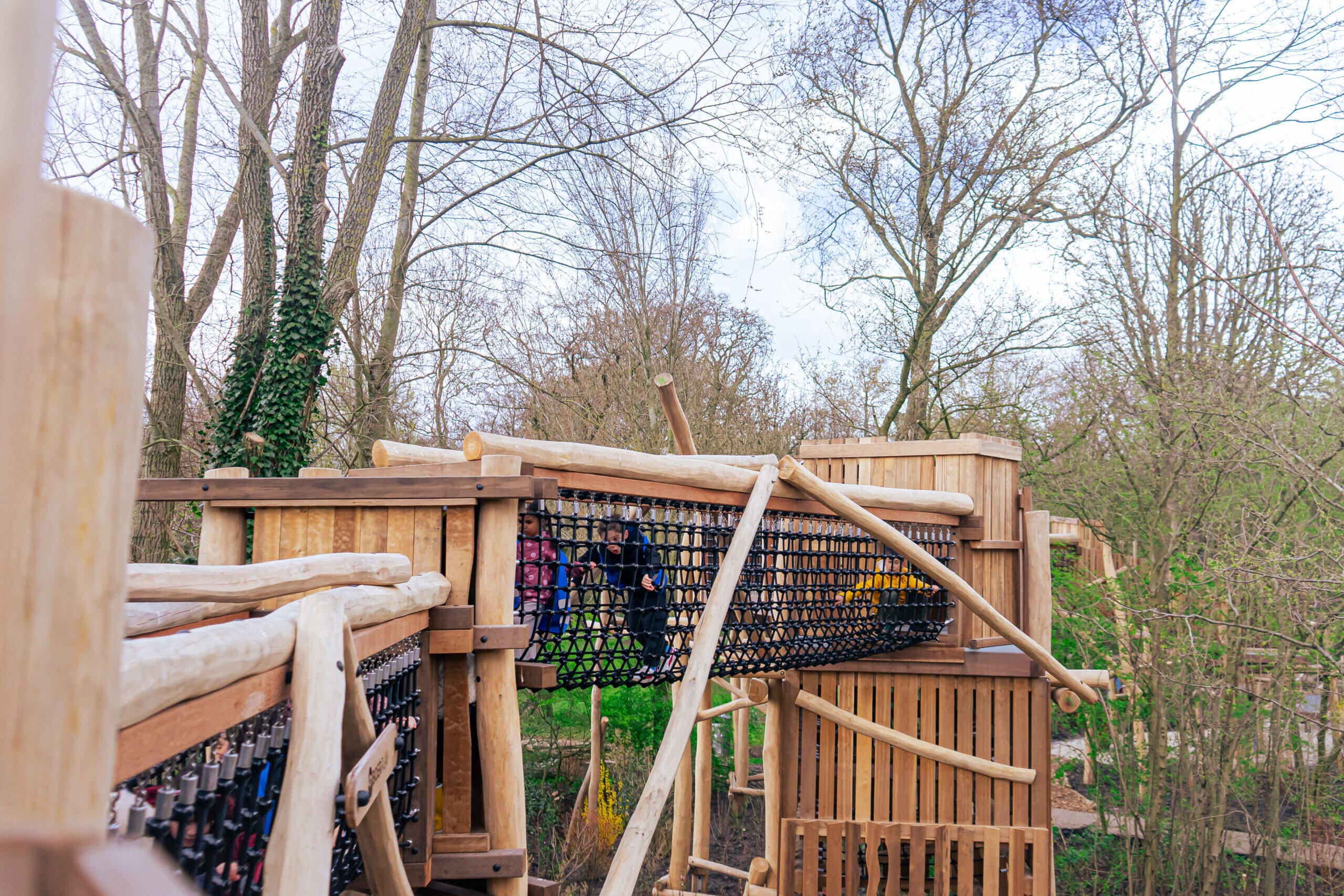 Nieuw klauterpad in het Vondelpark, Amsterdam