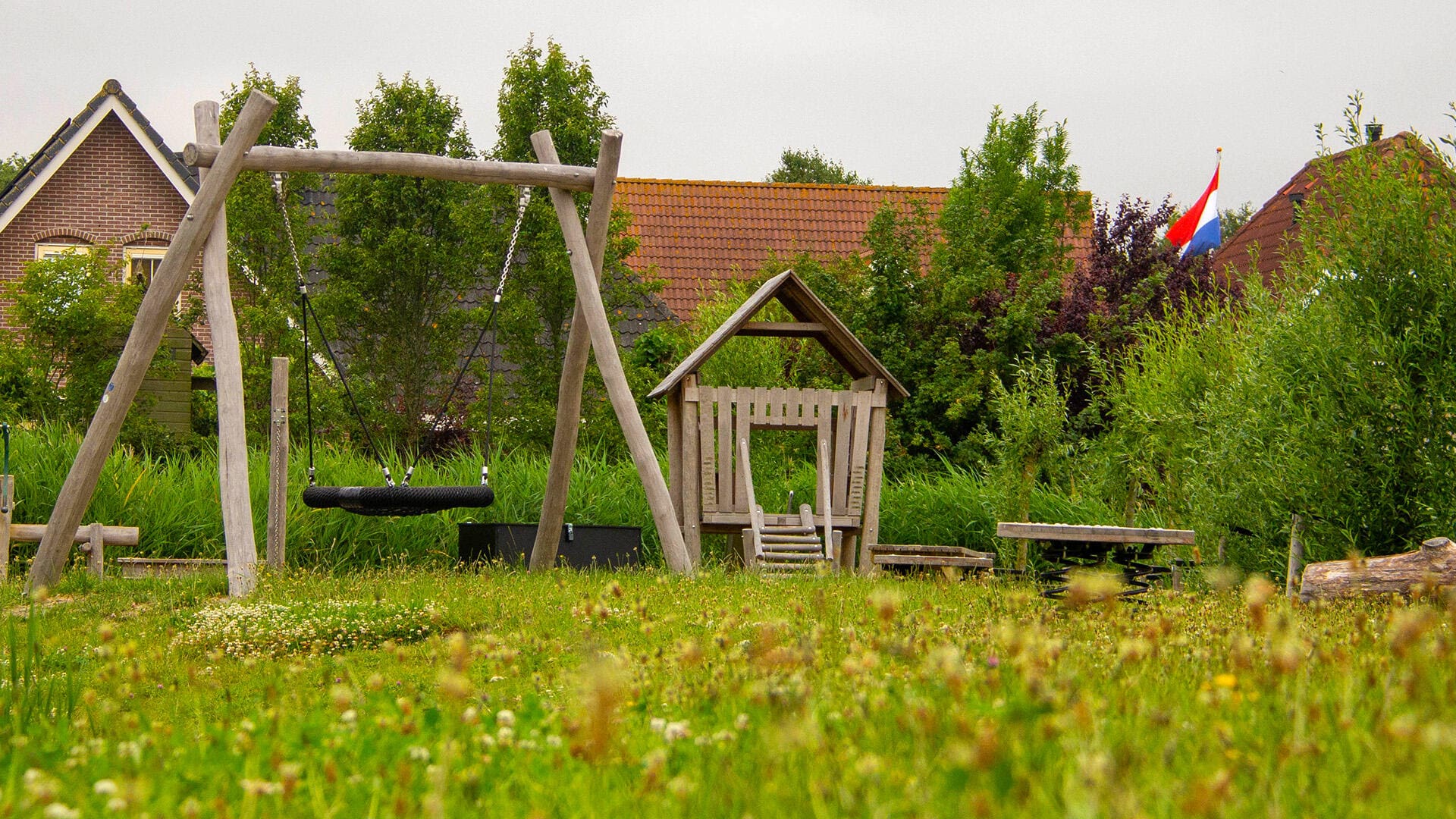 Natuurlijk en avontuurlijk spelen op speeleiland