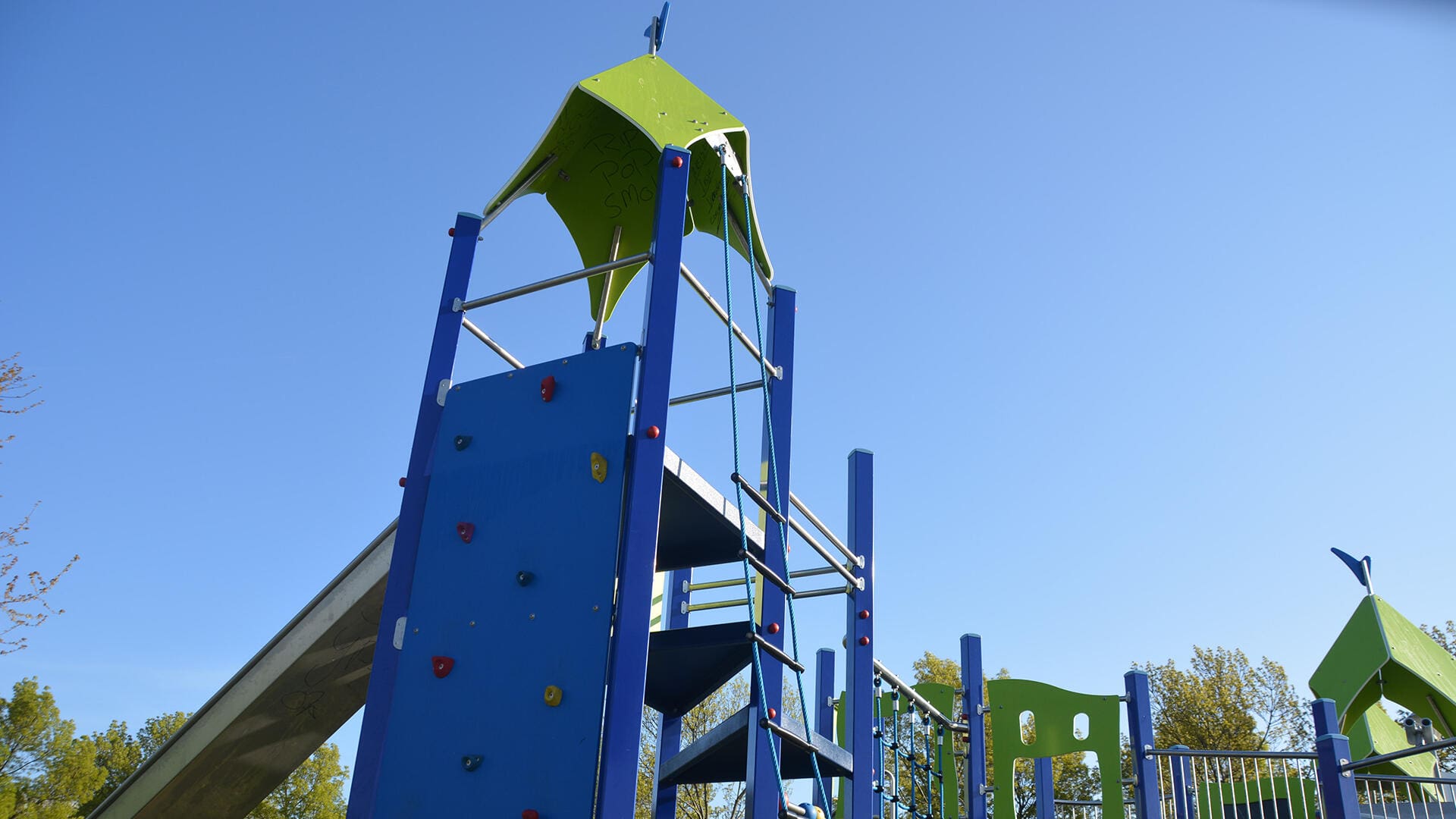 Vernieuwde inclusieve speeltuin