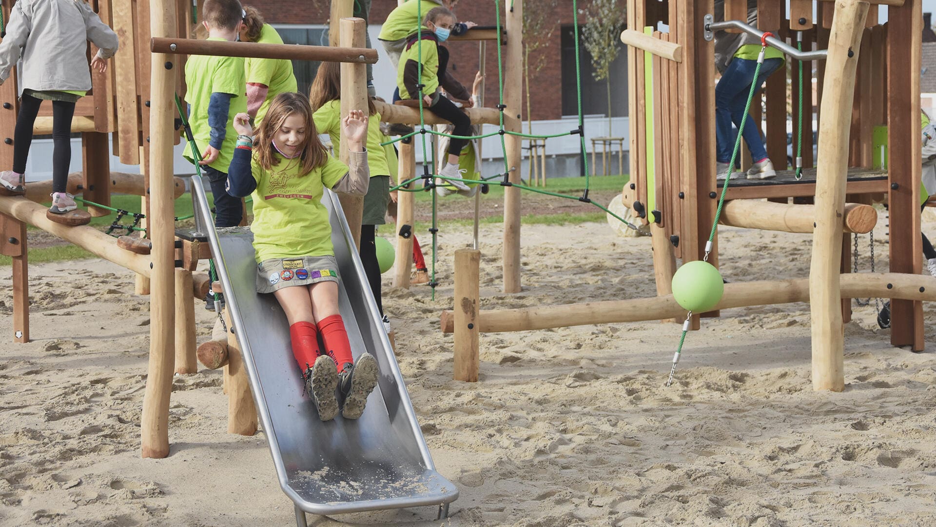 Brand new playground Leanderhof
