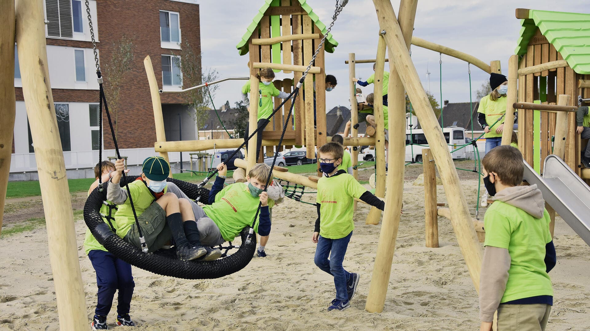 Brand new playground Leanderhof
