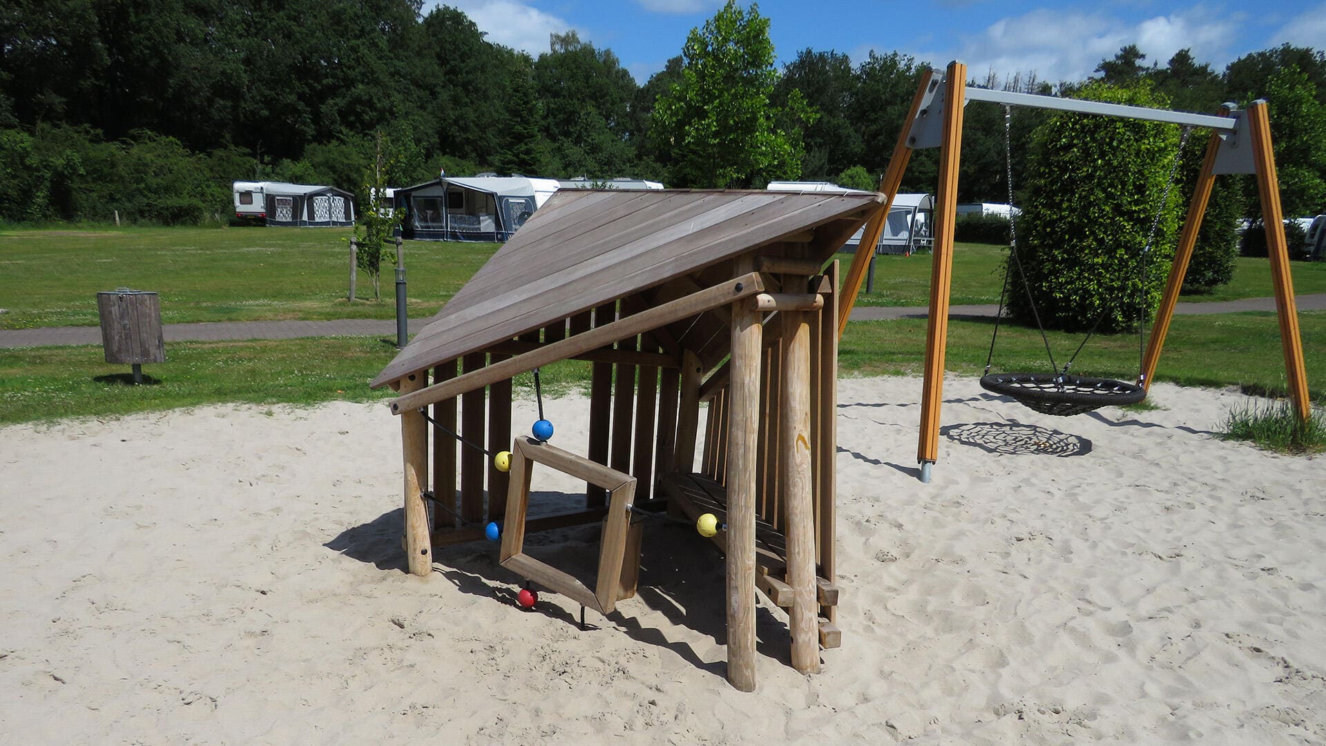 Refurbishment of a camping in various phases