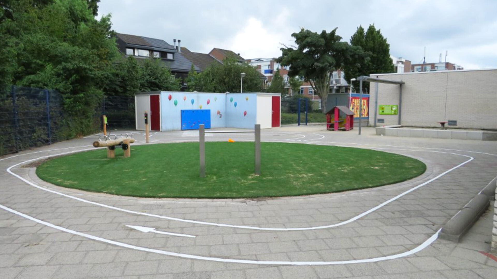 Vernieuwd schoolplein met bewegend leren