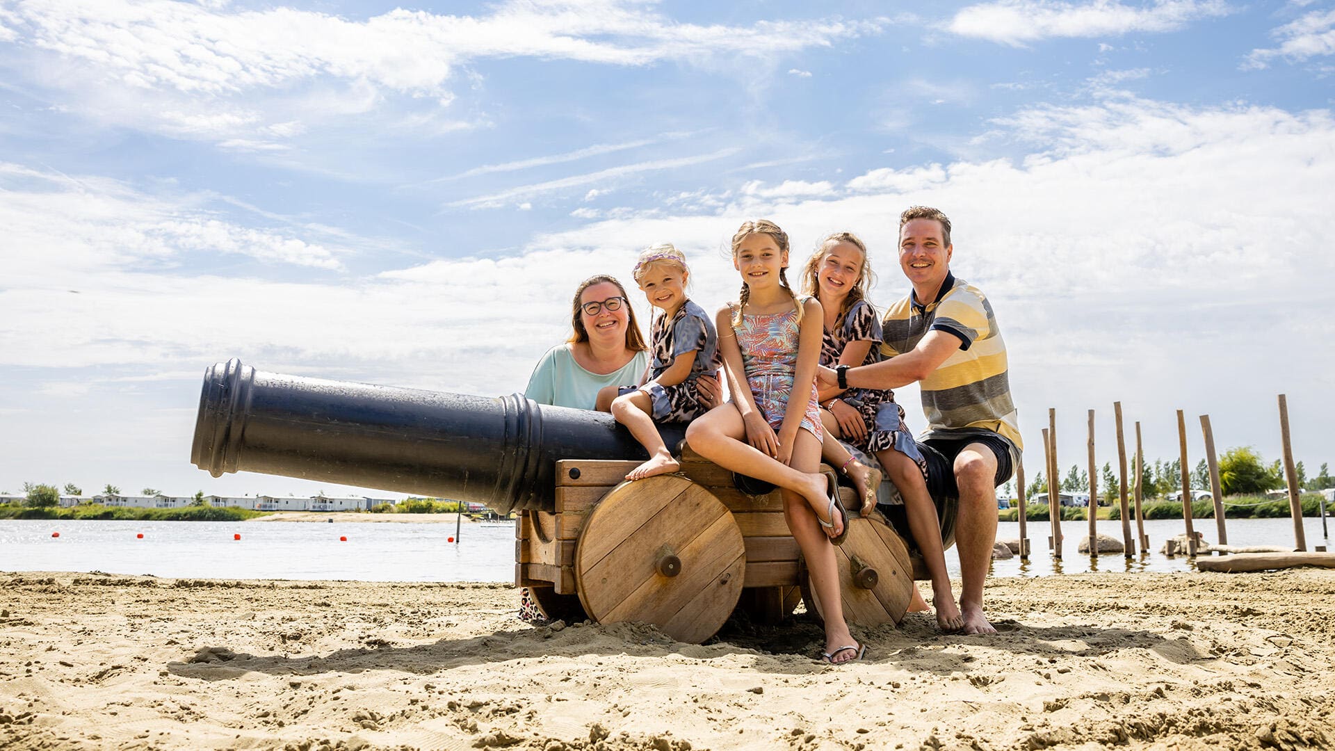 Natürliches und abenteuerliches Spielen in einem Freizeitzentrum