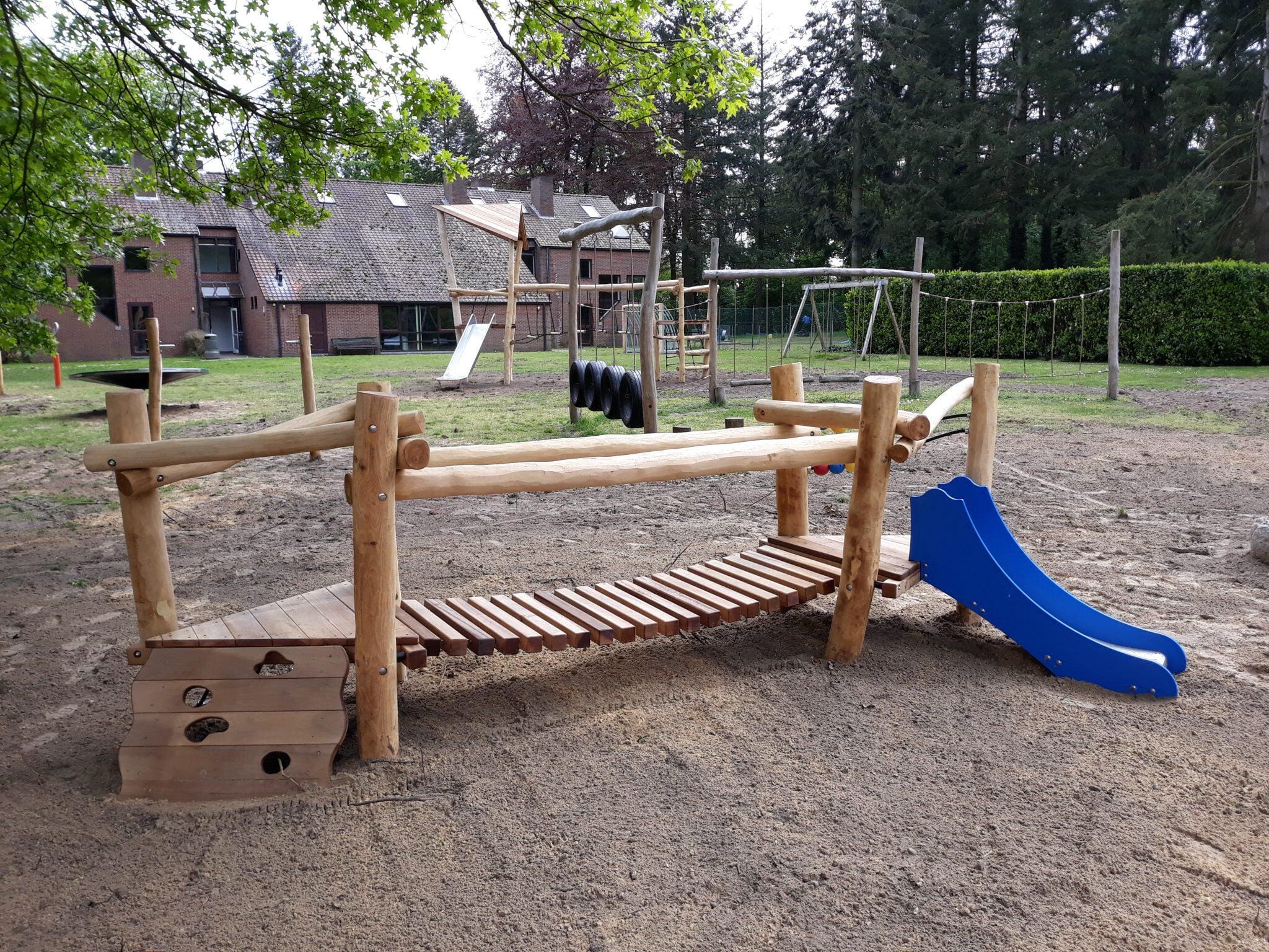 Herinrichting natuurlijke speelplek Hotelresort Corsendonk De Linde