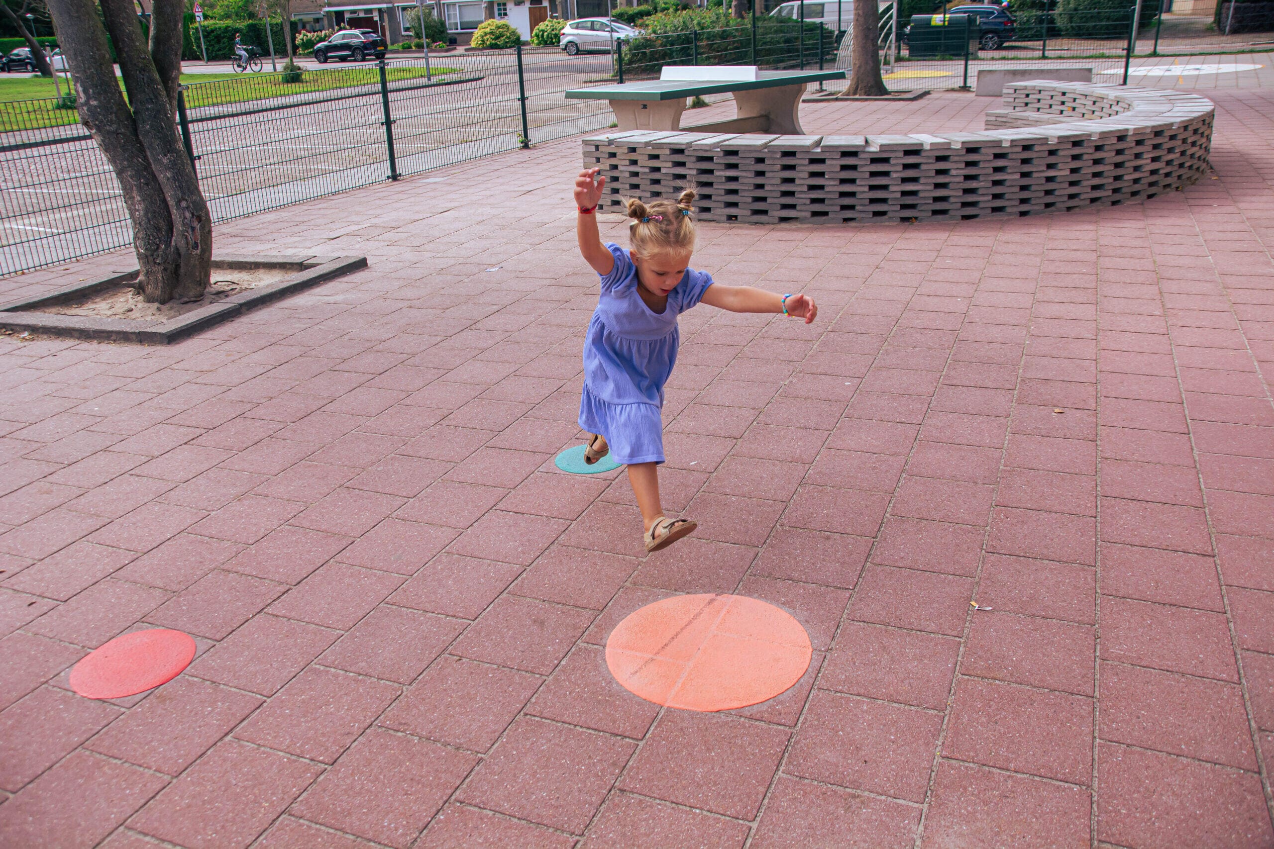 The Ammanschool: a cool and colourful schoolyard!