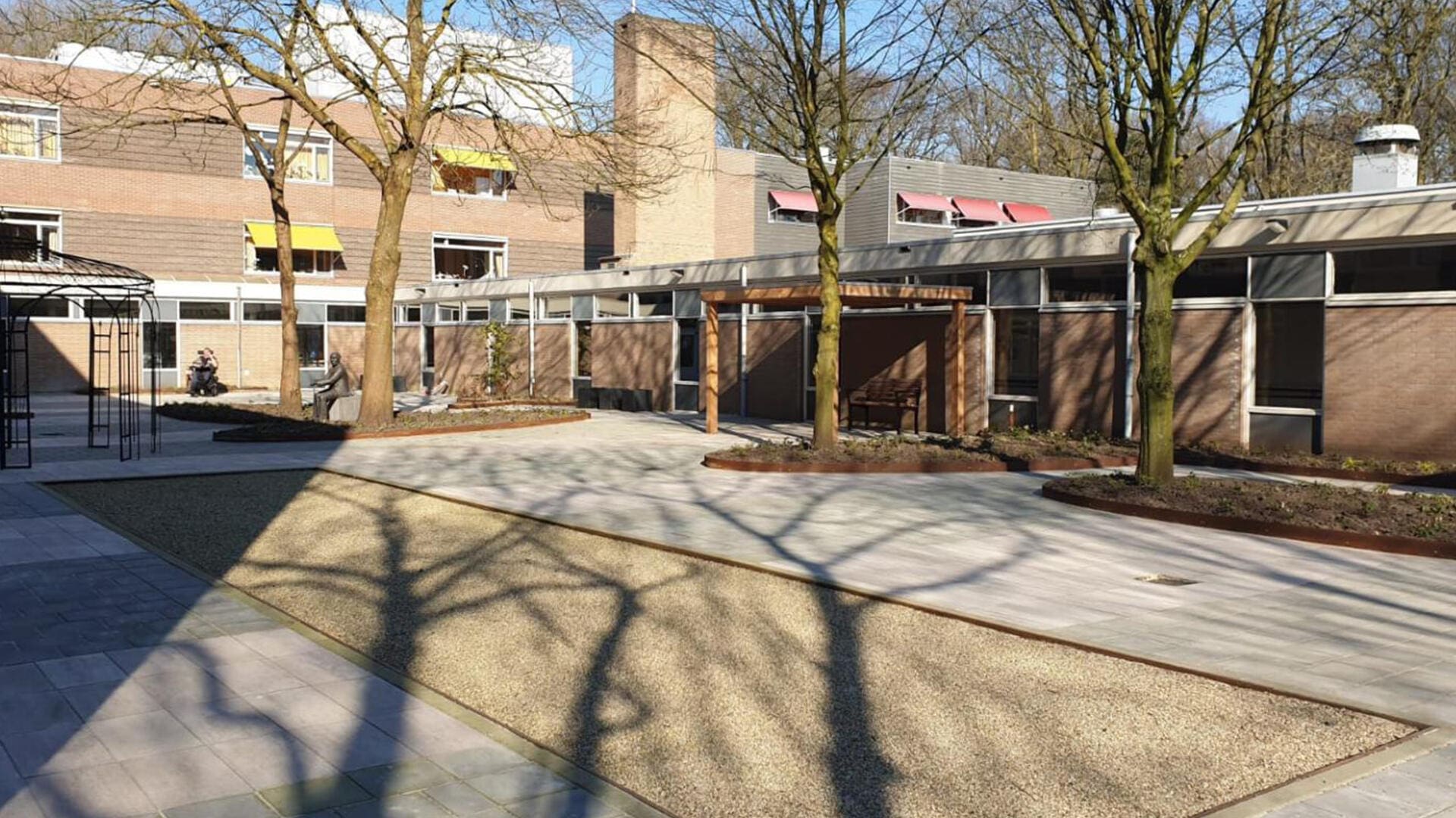 Komplette Aktivität, Bewegung und Erfahrung Gartenpflegegruppe