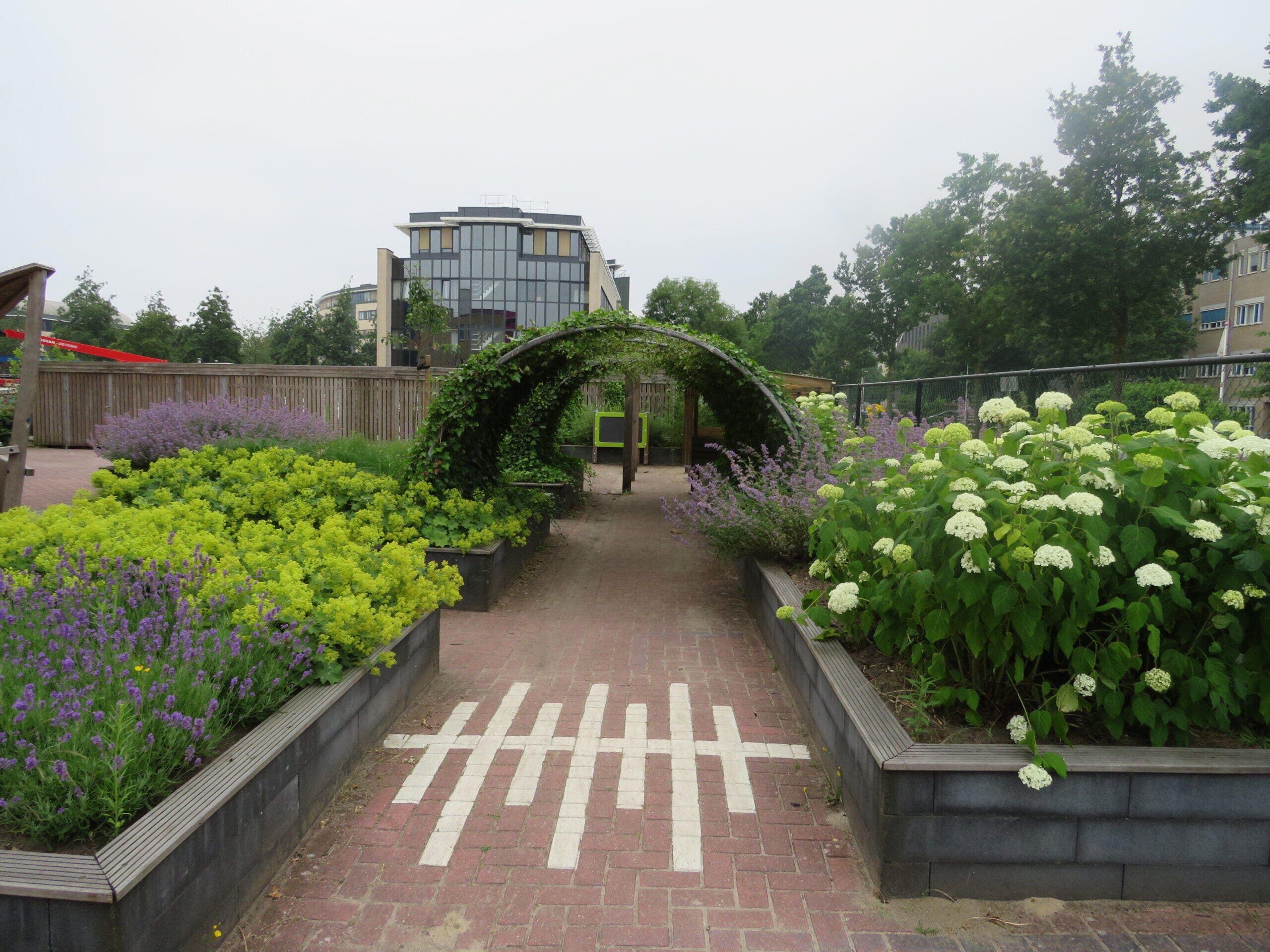 Inclusief belevingsplein Onderwijscentrum de Twijn