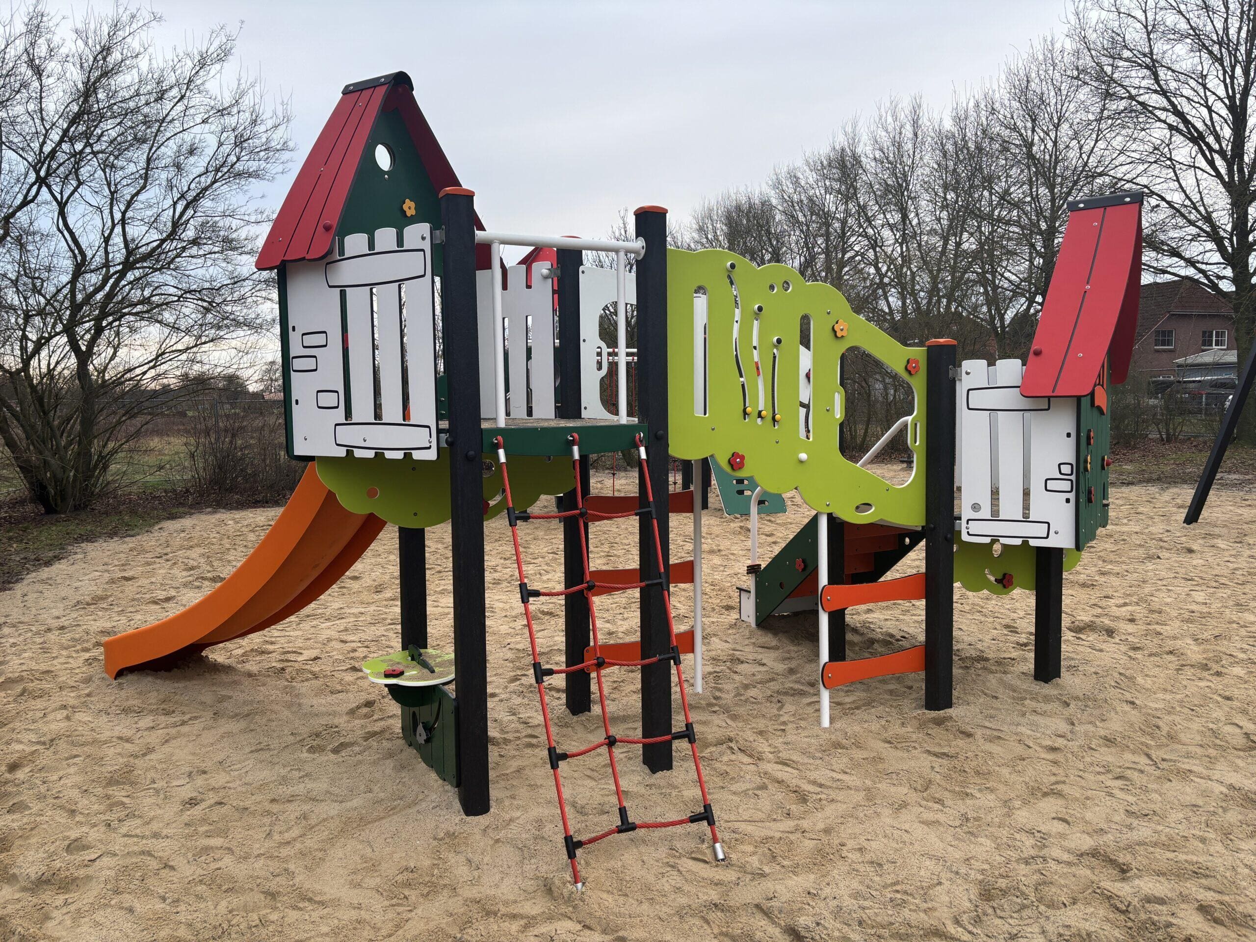 Nachhaltige Neugestaltung eines Spielplatzes: von veraltet zu vielseitig!