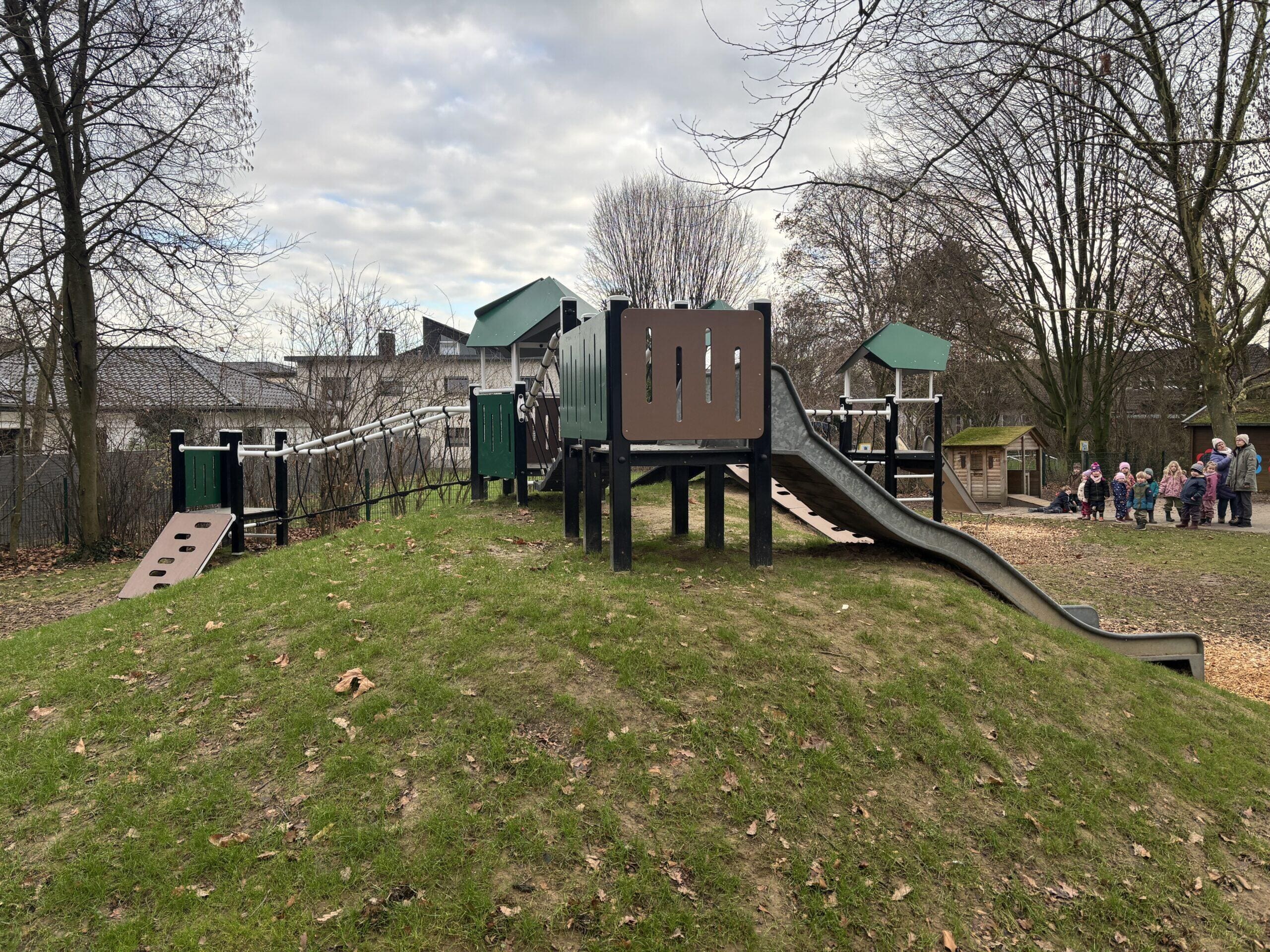Een klassieke speeltuin met een nieuw ontwerp in het Duitse Salzkotten