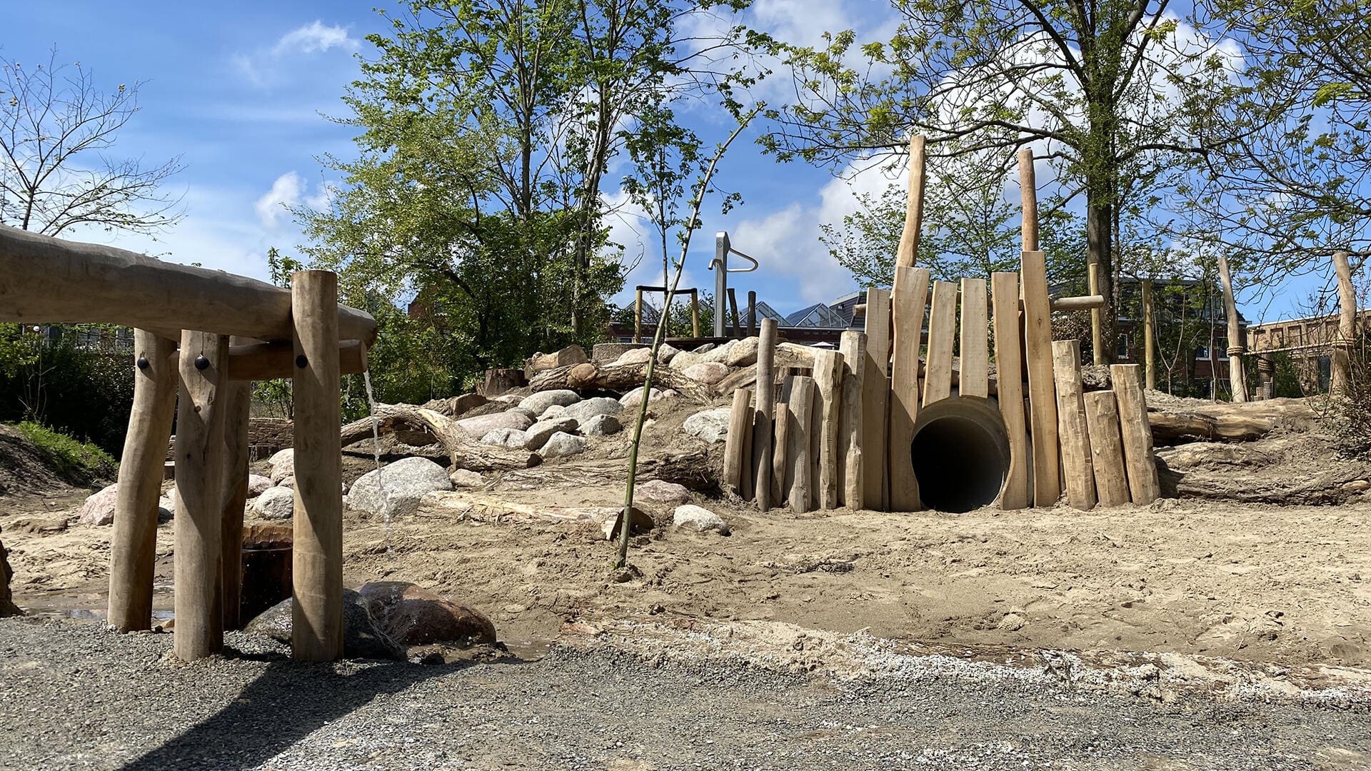 Avontuur voor iedereen in natuurspeeltuin De Doorbraak