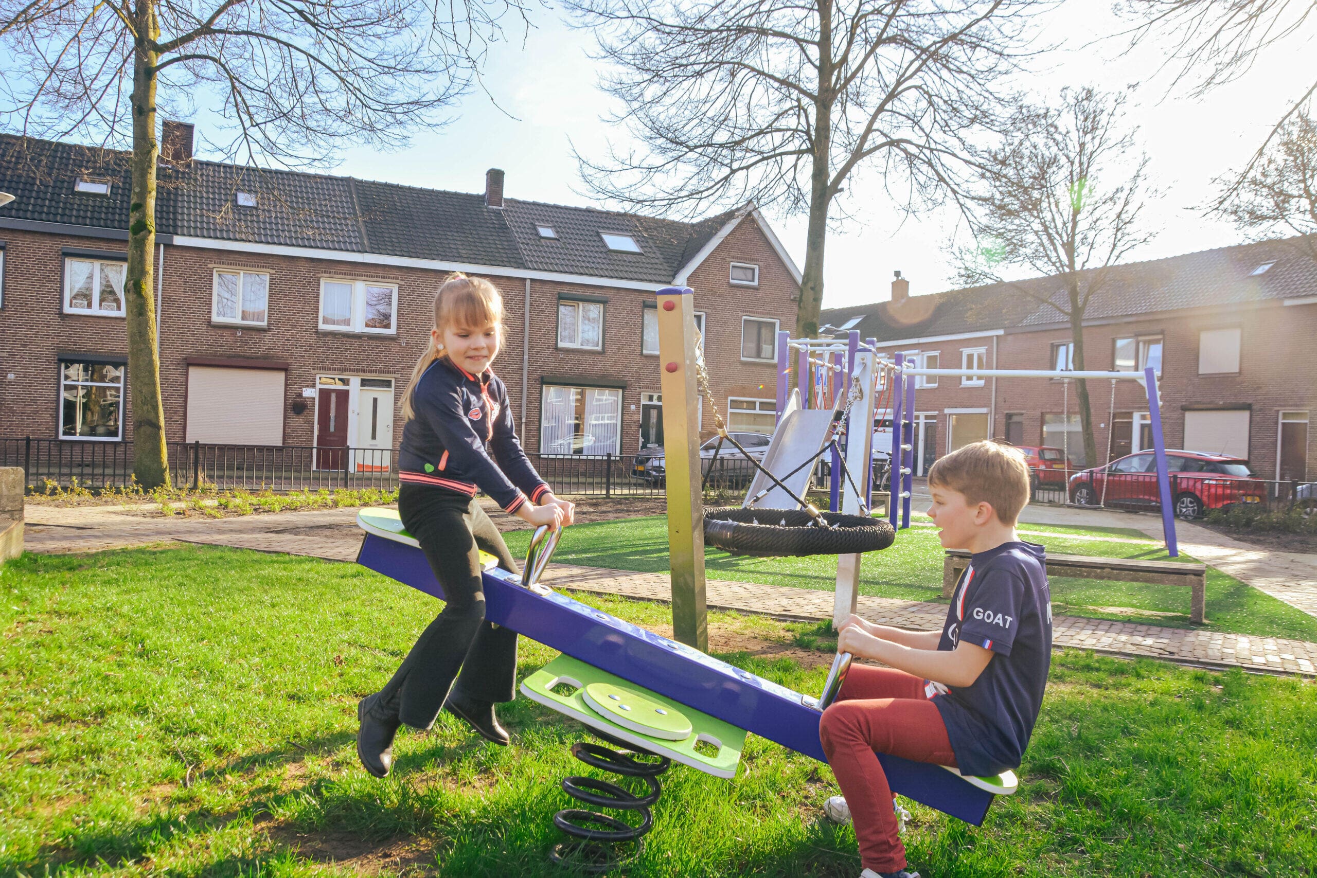 Speeltuin op het van Kinschotplein in Tilburg vernieuwd en vergroend