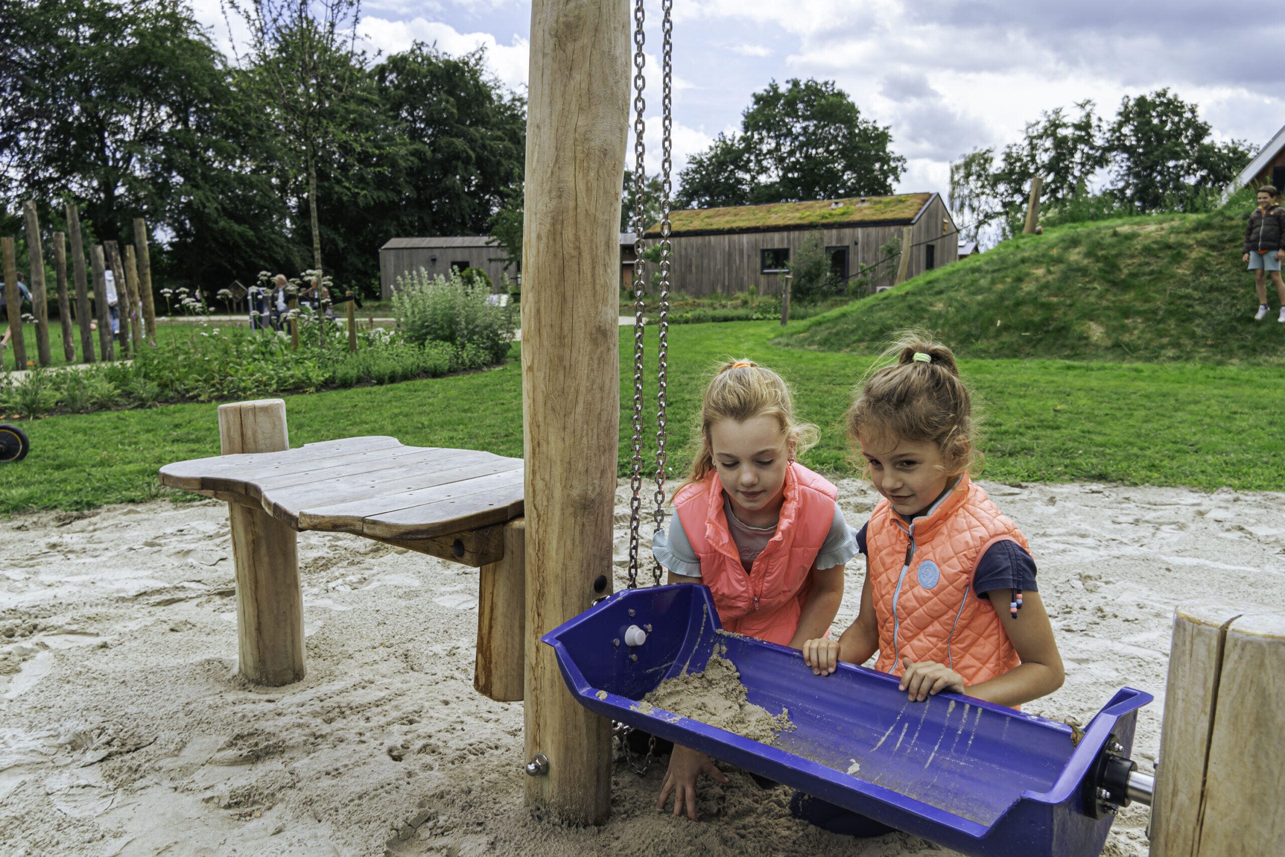 Buitengoed, een samenkomplek voor en van bewoners van Cromvoirt.