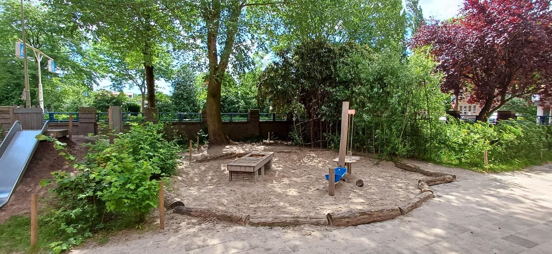 Groen schoolplein met multifunctionele elementen voor Basisschool het Mozaïek in Zwolle