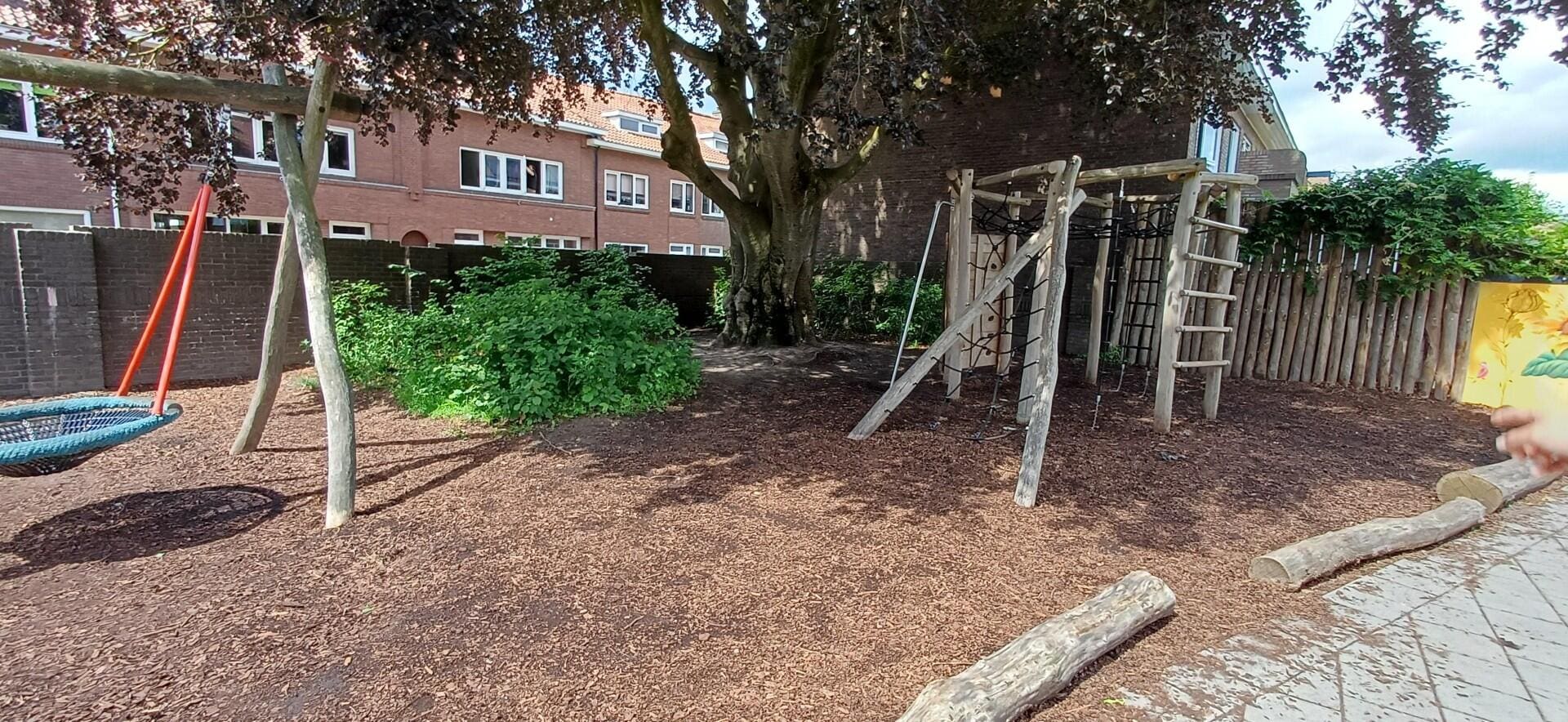 Groen schoolplein met multifunctionele elementen voor Basisschool het Mozaïek in Zwolle