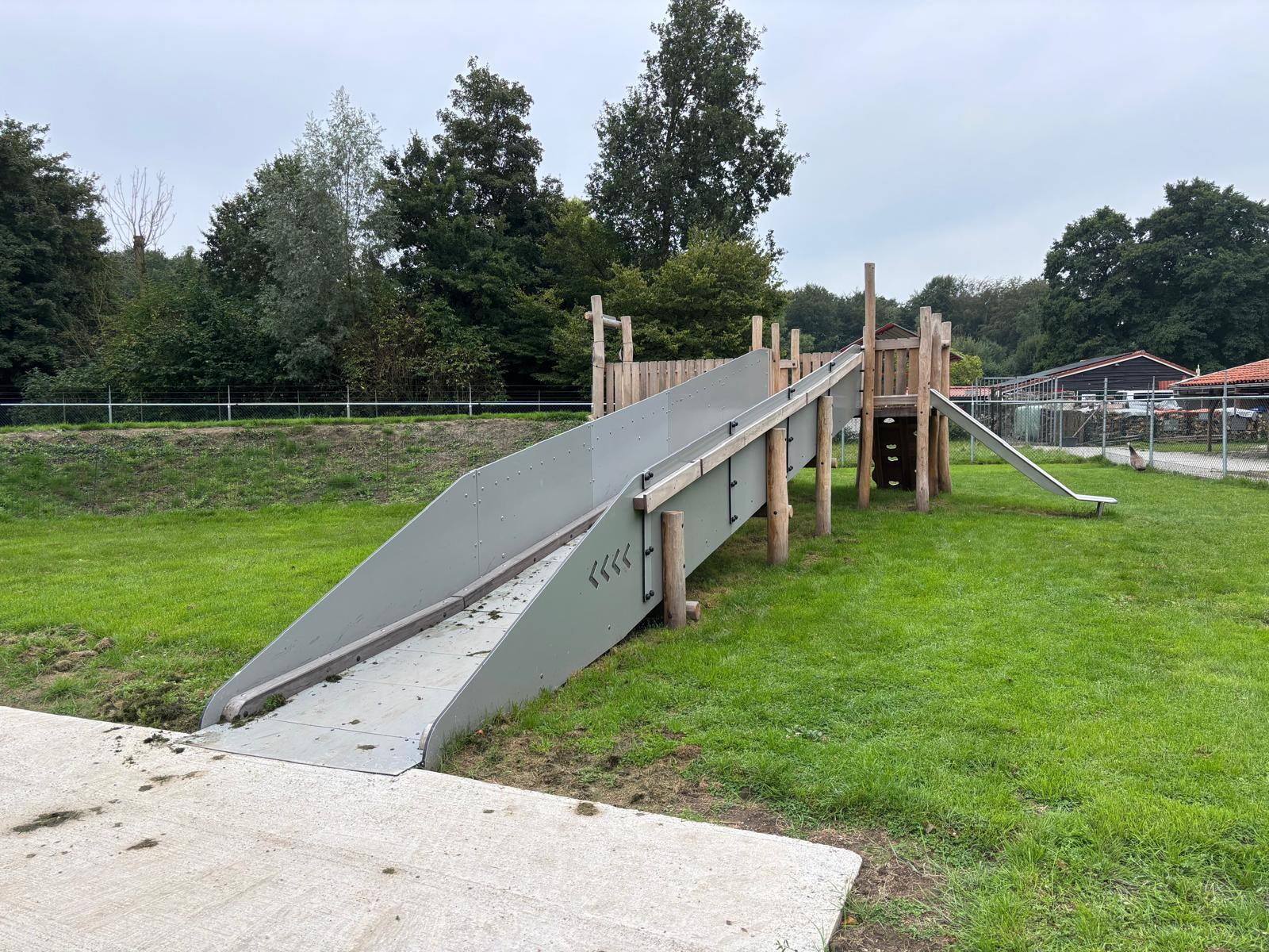 Samen met de kinderboerderij gerealiseerd